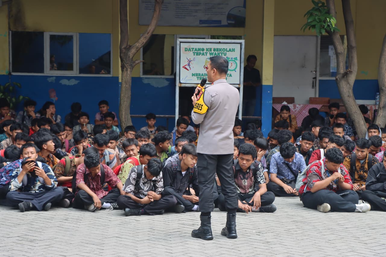 Kapolres Metro Tangerang Kota Gelar Mitigasi dan Silaturahmi Kamtibmas di SMK Voctech 1 Kota Tangerang 2 IMG 20251211 WA0071