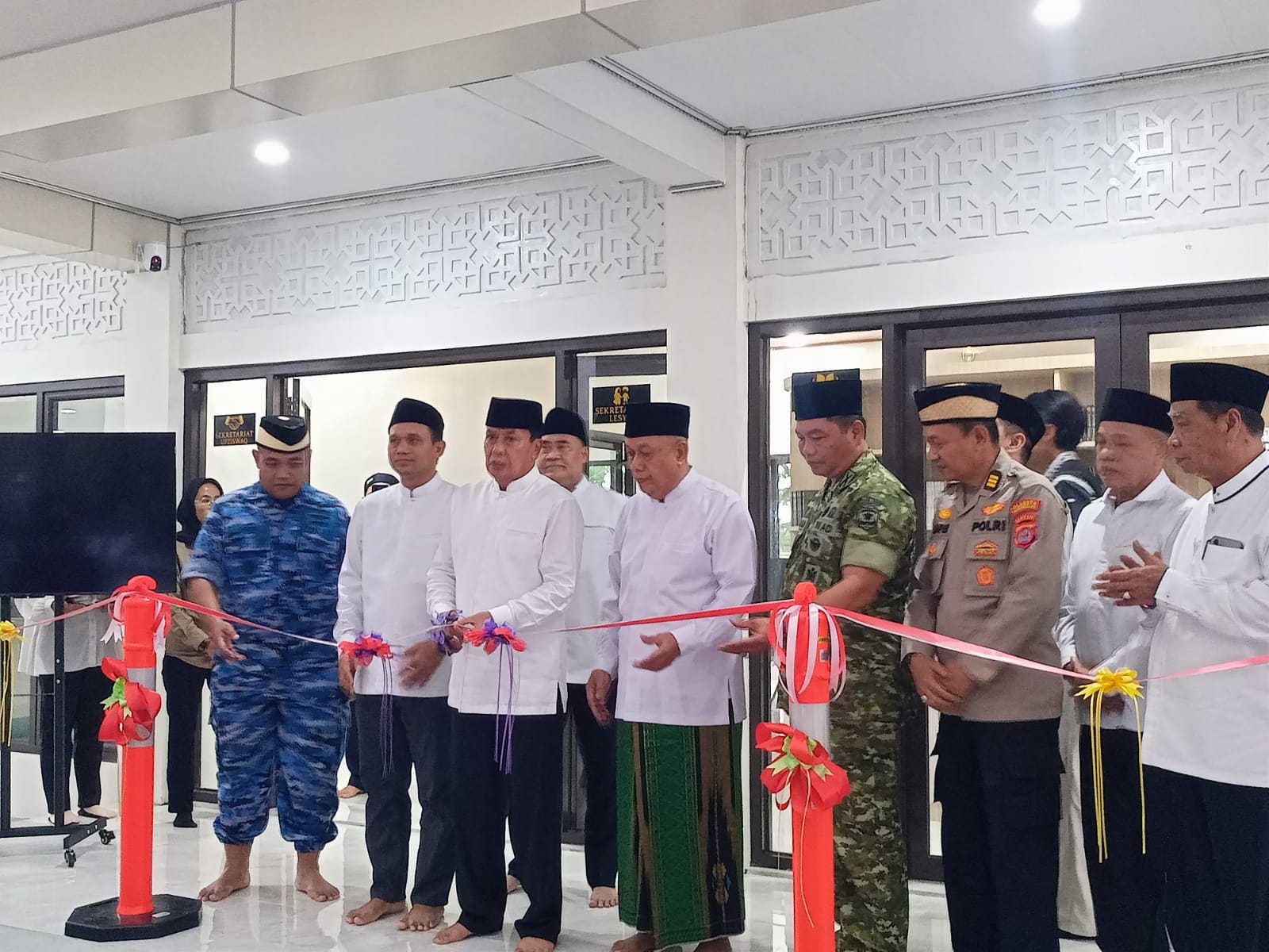 Wajah Baru Masjid Al-Amjad Tigaraksa, Dari Payung ala Nabawi hingga Ruang Publik Inklusif dan Ramah Disabilitas 1 IMG 20260220 WA0066 Klik Pantura