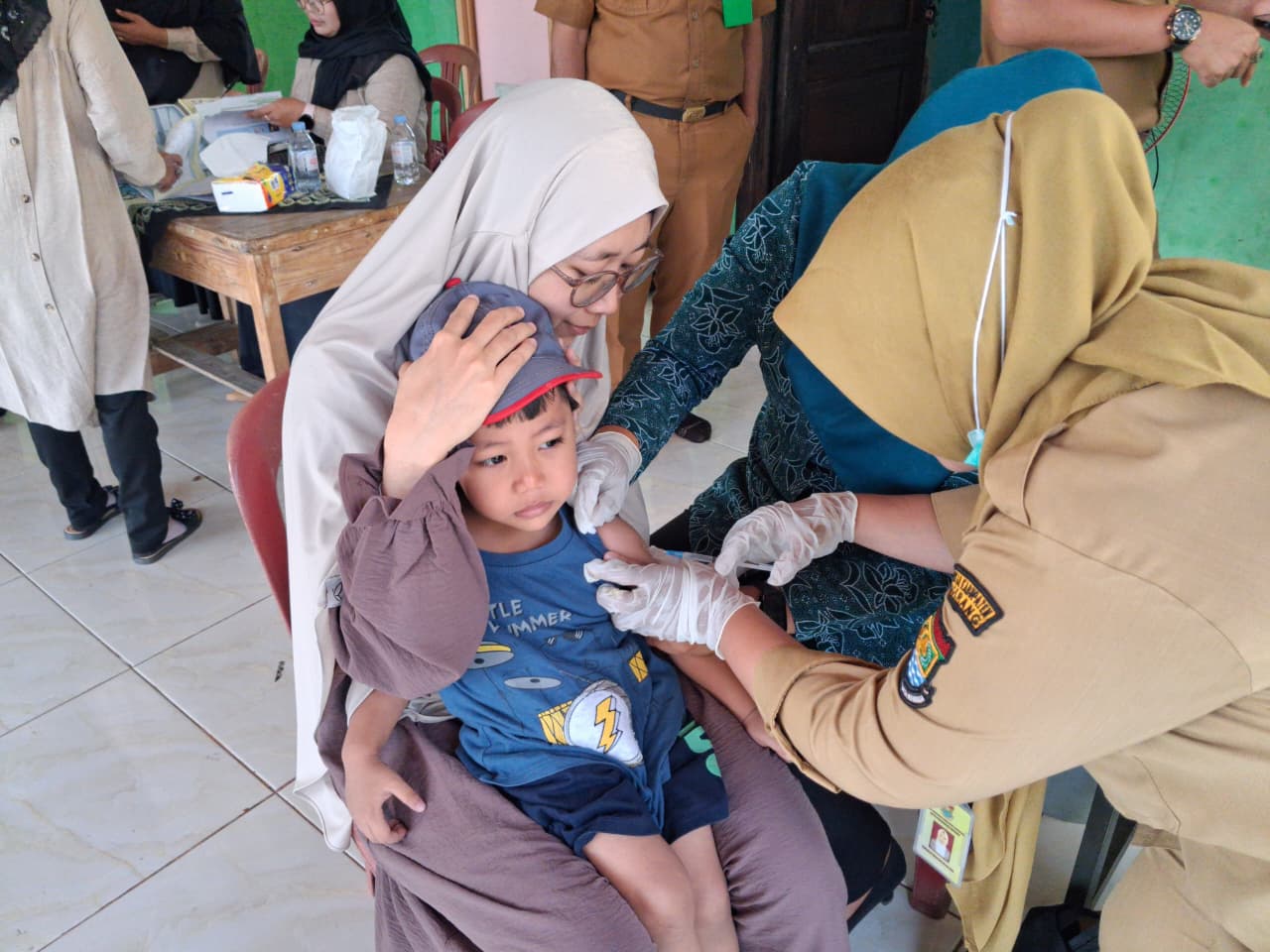 Tim Kecamatan Sepatan Bersama Pemdes Pondok Jaya, Monitoring Kasus Campak di Posyandu 1 IMG 20260406 WA0067 Klik Pantura