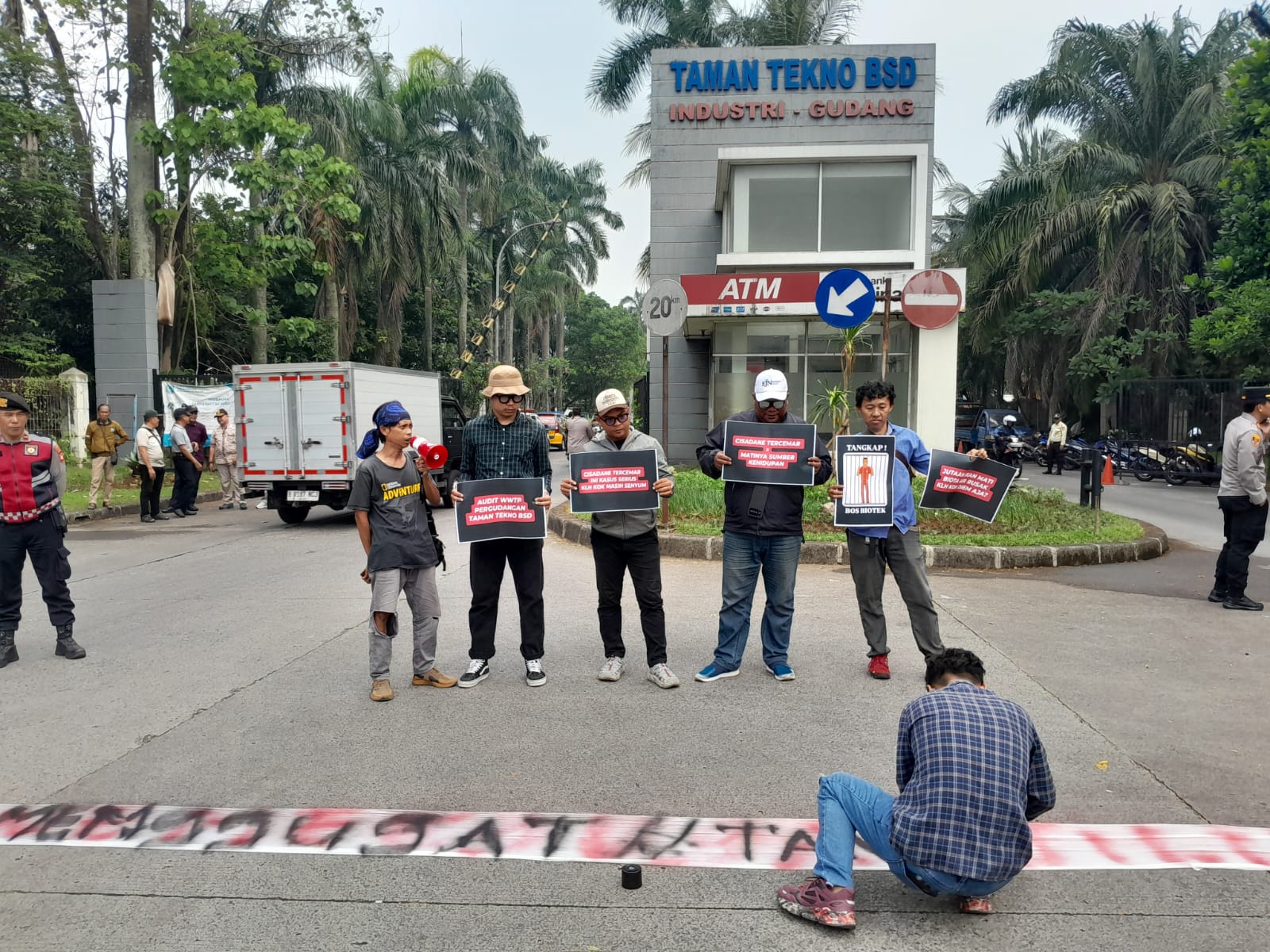Aktivis Lingkungan Desak KLH dan APH Tangkap Pencemar Cisadane 1 IMG 20260612 WA0047 Klik Pantura