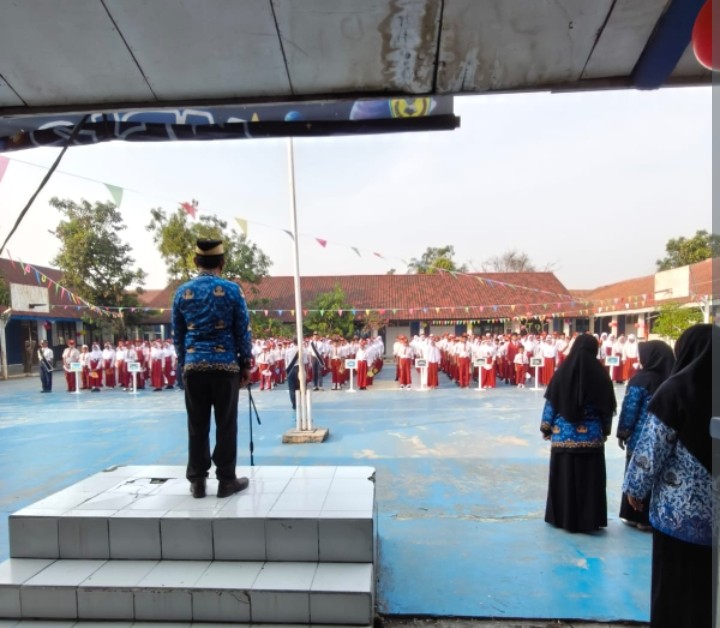 SMPN 2 Sepatan Sukses Gelar MPLS, Siswa Baru Antusias Kenakan Seragam SMP 1 Screenshot 20260713 1046582 Klik Pantura