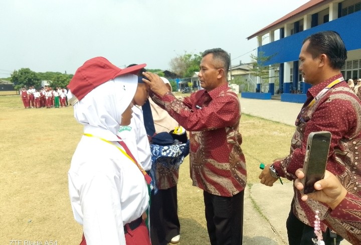 Penutupan MPLS SMPN 4 Sepatan Ramah Berlangsung Meriah, Dengan Penandatanganan Deklarasi Guru dan Siswa 2 Screenshot 20260717 1058482 Klik Pantura